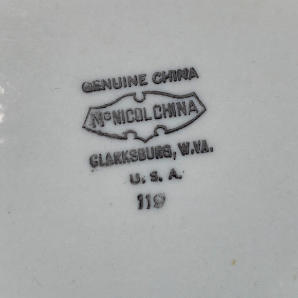 Vintage McNicol China Green Scroll Oval Platter - Picture 8 of 8